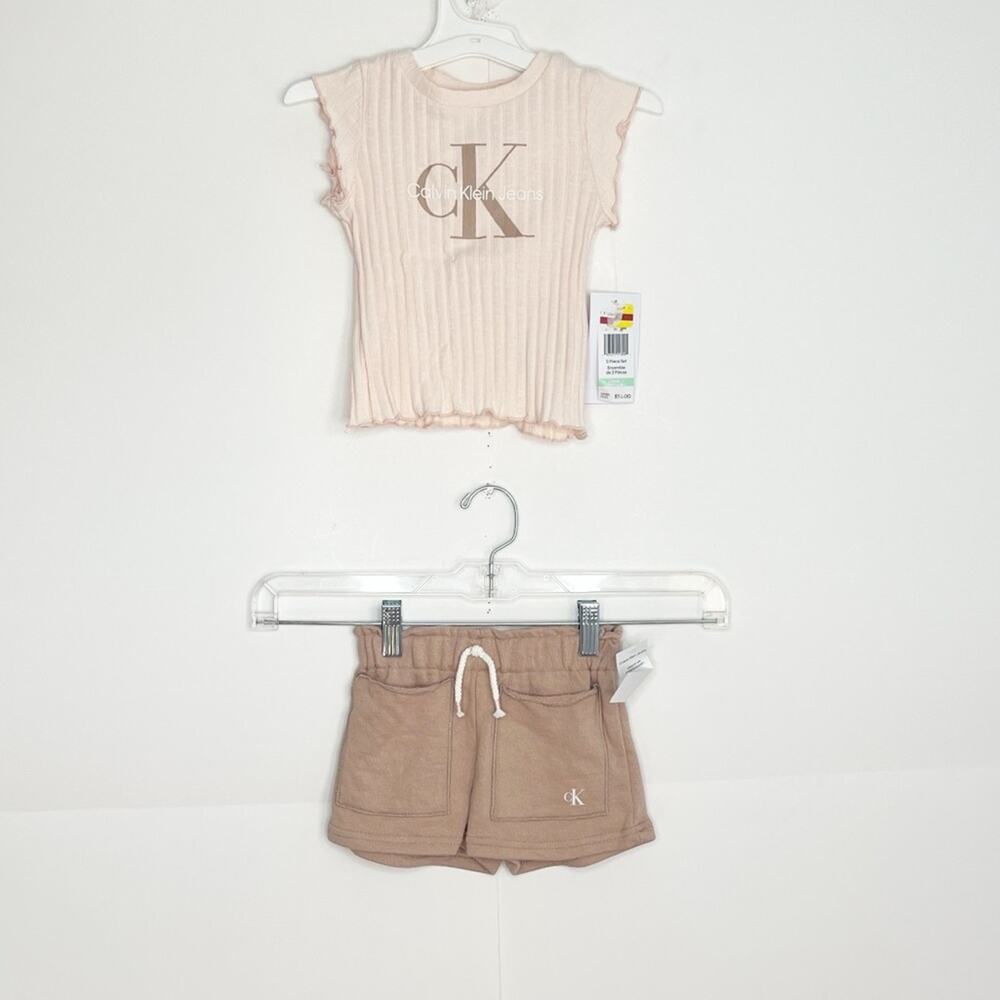 Calvin Klien Girls 2 Piece Set Size 18 Months